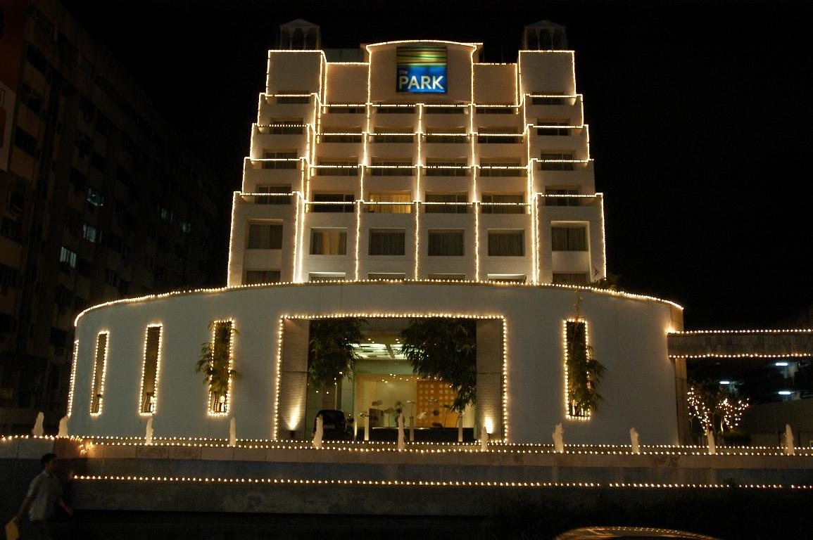 Hotel The Park Chennai Zewnętrze zdjęcie
